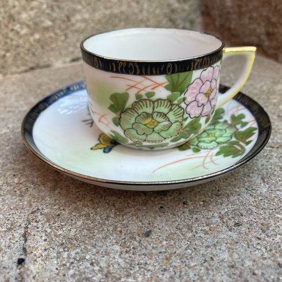 Vintage Made In Occupied Japan Mini Tea Sake Cup and Saucer Hand Painted (EXC) - Picture 5 of 14